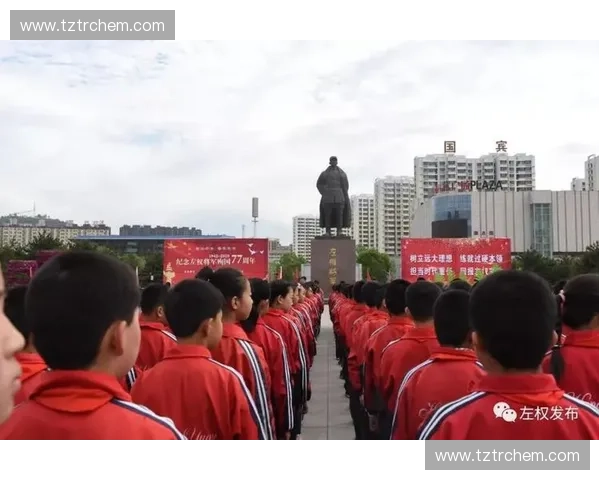 缅怀阵亡英雄精神谱写民族复兴壮丽征程的不竭磅礴力量伟大信念之光